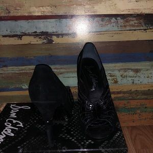 Black heels